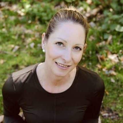 Sandra Geithner, Yoga-Lehrerin für Yin Yoga, Meditation, Yoga Nidra, Autogenes Training, Progressive Muskelentspannung, Ayurveda und Stressmanagement
