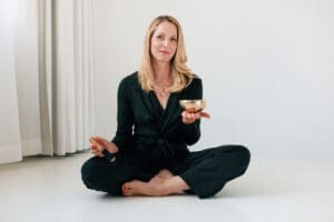 Achtsamkeit – Das zentrale Tool im modernen Stressmanagement: Jetzt Stress reduzieren und Resilienz aufbauen